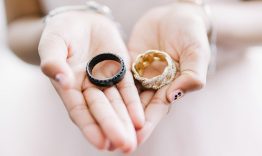Bí quyết bảo quản trang sức vàng sáng đẹp