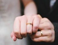 Hướng dẫn bảo quản nhẫn cưới