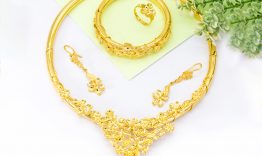 Một số điều bạn cần phải lưu ý khi quyết định thuê trang sức cô dâu ngày cưới