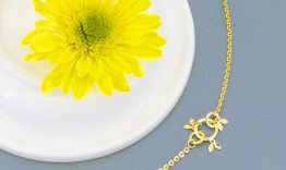 Lắc tay vàng 18k nữ giá bao nhiêu