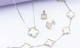 Tham Khảo Những Bộ Trang Sức Đẹp Đi Tiệc