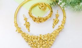 Thuê trang sức cưới giá bao nhiêu?