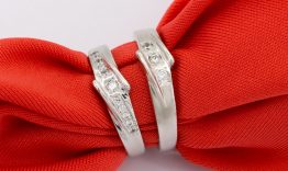 Đeo nhẫn cưới trước ngày thành hôn có sao không?