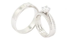 Hé lộ những ưu điểm tuyệt vời của nhẫn cưới bạch kim Platinum