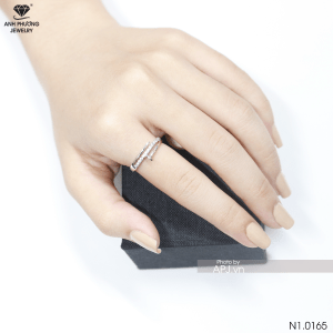 Nhẫn Nữ Vàng Trắng 18K(750) - N1.0165-1
