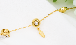 Ý nghĩa lắc tay nữ chế tác vàng 18k