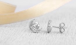 Các mẫu khuyên tai bạc cho bé gái được ưa chuộng năm 2020