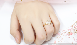 Nên mua nhẫn vàng 18k nữ dưới 2 triệu ở cửa hàng chất lượng, uy tín