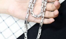 Các mẫu dây chuyền vàng trắng nam đẹp tại APJ