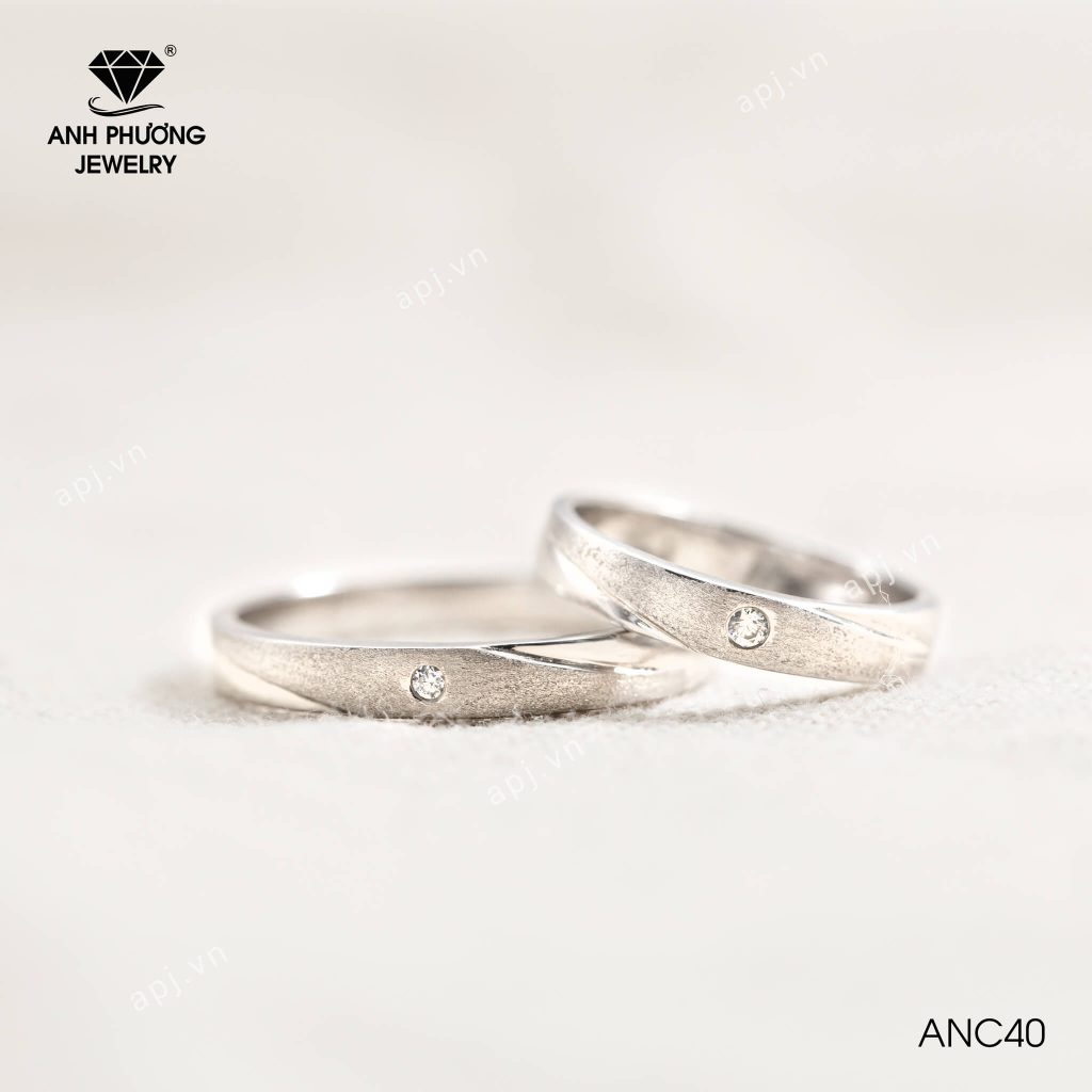 Gợi ý các mẫu nhẫn cưới vàng trắng trong BST Side by Side