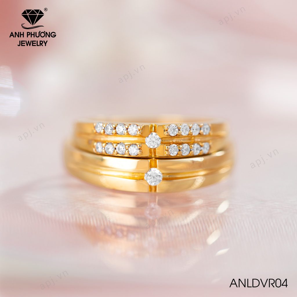 Nên Mua Nhẫn Cưới Vàng Vàng Bao Nhiêu Karat?